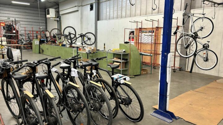 Après la faillite d’Angell, les initiatives s’organisent pour sauver les vélos électriques et pièces