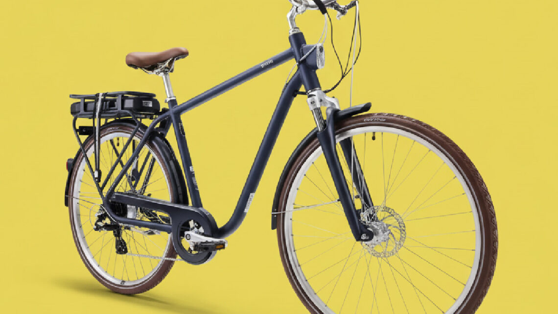 Ce vélo électrique Elops 900 de Decathlon à moins de 1000 € fait un carton !